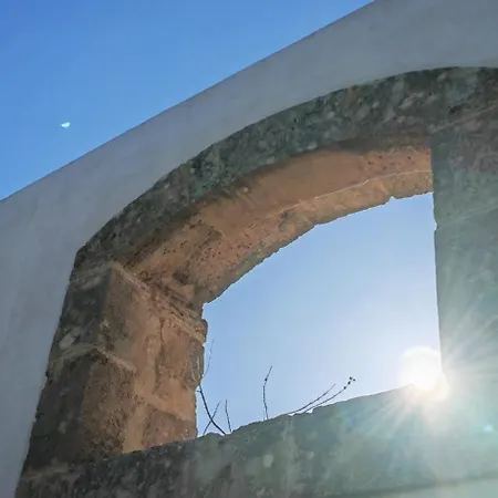 Calafatari בית נופש *