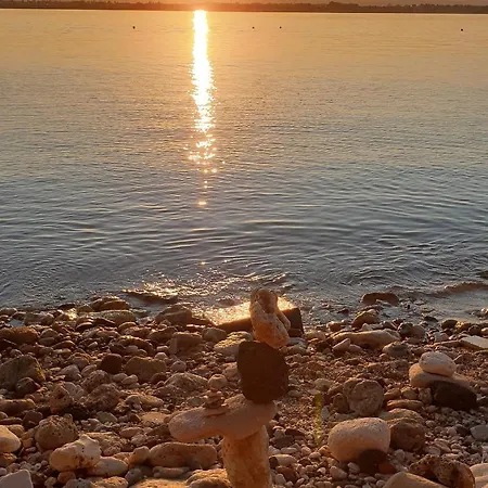 Semesterbostad Calafatari