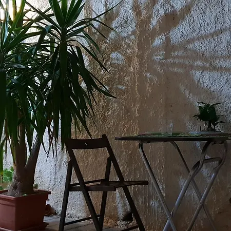 度假居 Calafatari